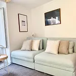 Apartment Center Santos